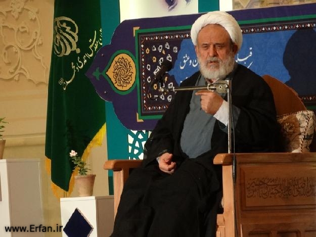 گزارش تصویری/ سخنرانی استاد انصاریان در حرم مطهر شاهچراغ شیراز